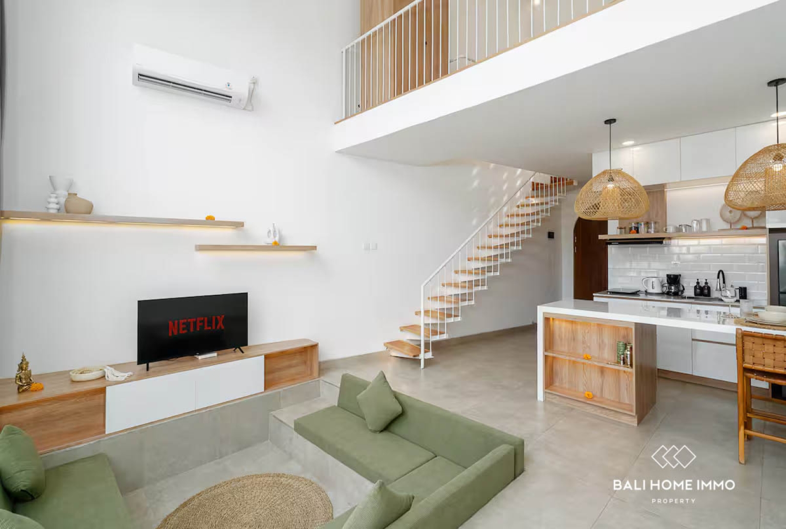 Stylish 1-Bedroom Private Mezzanine Villa for sale In Batu Bolong view 3