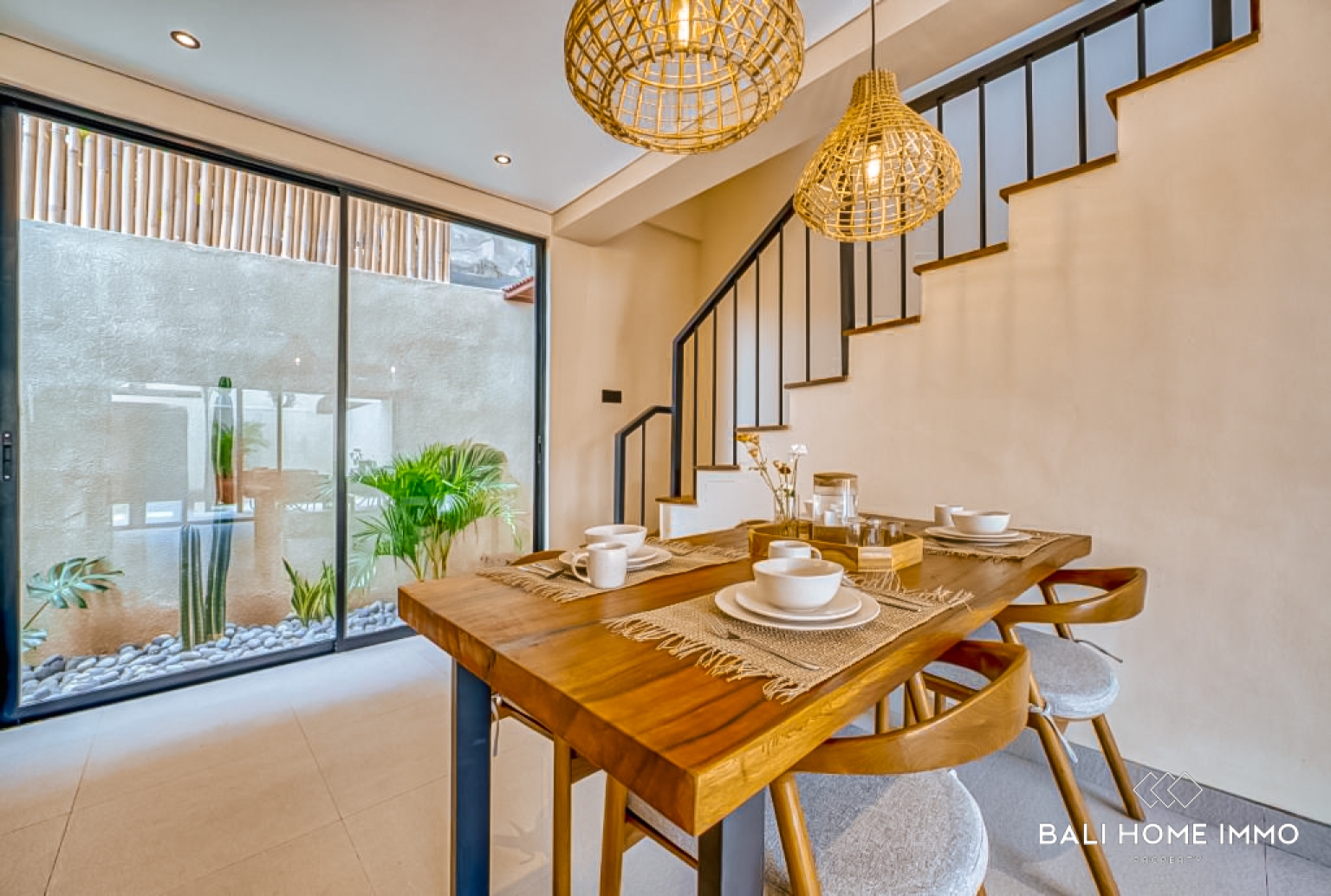 Vila Tropis 1 Kamar Tidur Bergaya untuk Dijual Dekat Pantai Bingin view 8