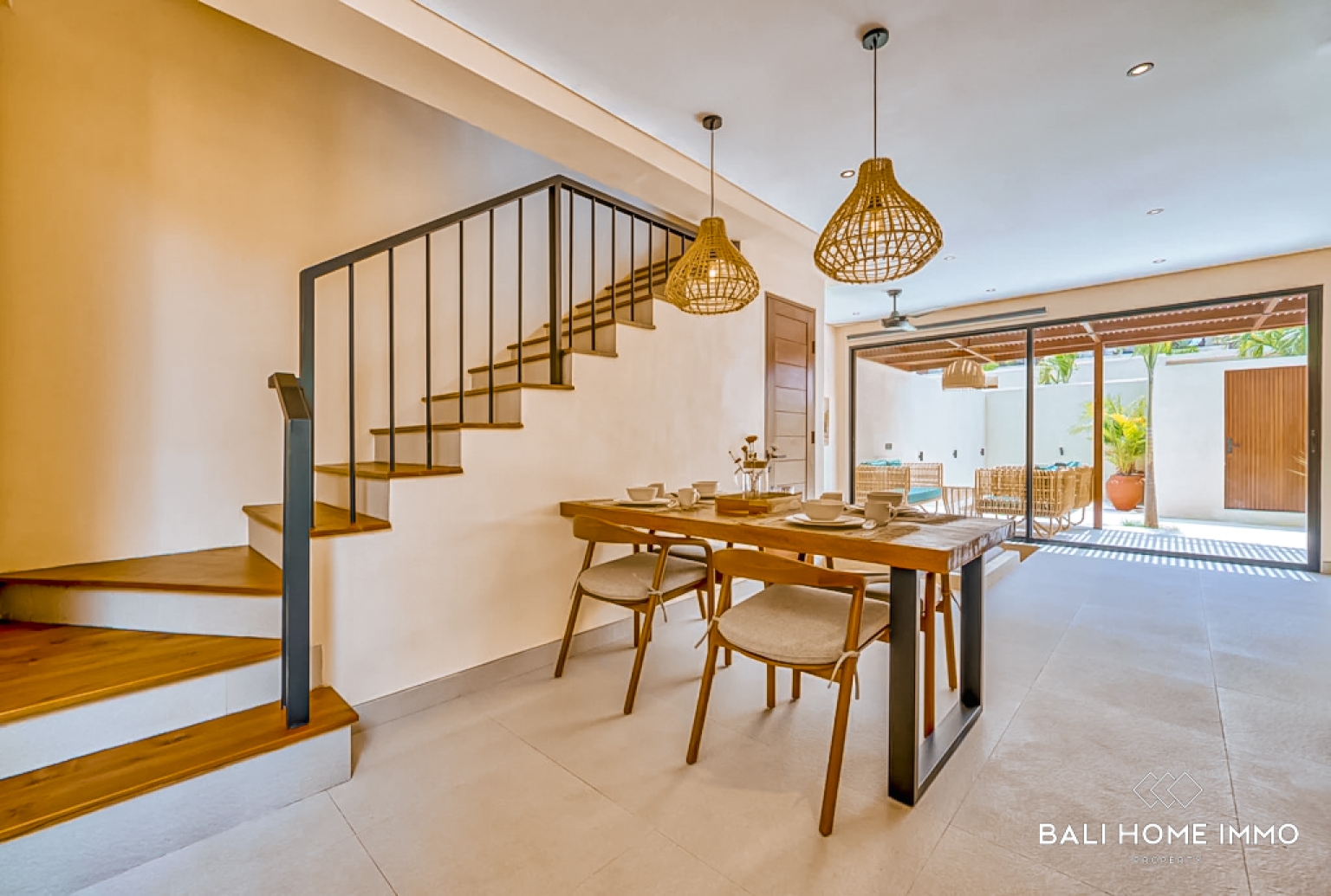 Vila Tropis 1 Kamar Tidur Bergaya untuk Dijual Dekat Pantai Bingin view 11