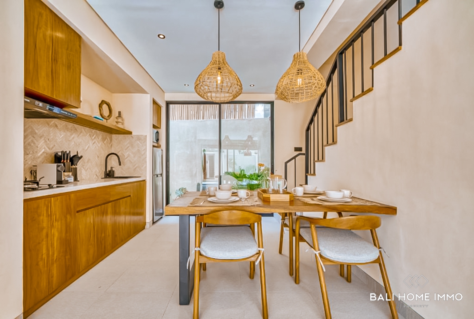 Vila Tropis 1 Kamar Tidur Bergaya untuk Dijual Dekat Pantai Bingin view 9