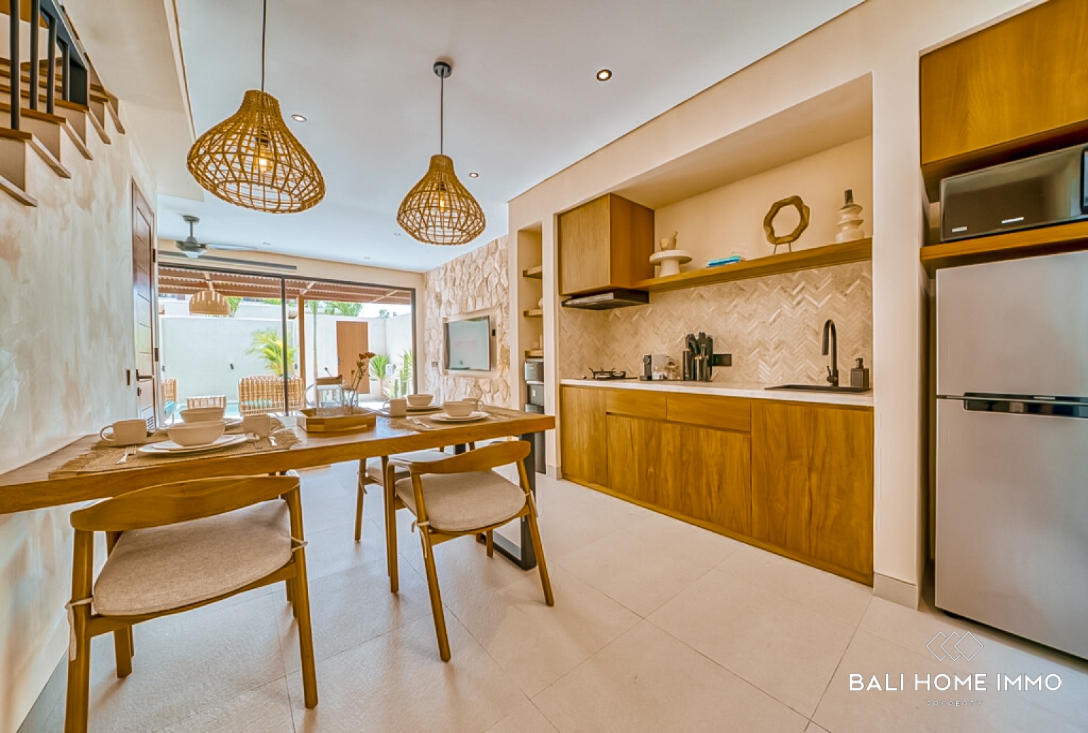Vila Tropis 1 Kamar Tidur Bergaya untuk Dijual Dekat Pantai Bingin view 12