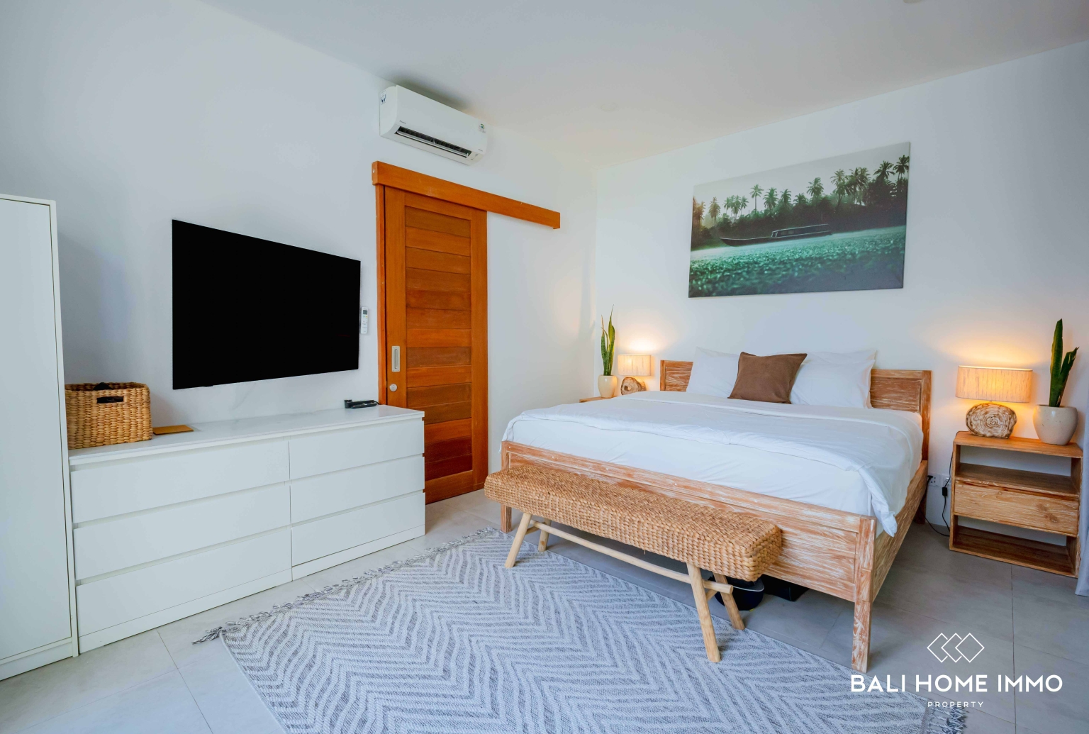 Stylish 1 Bedroom Turn Key Villa for Sale and Rent Near Bingin Beach view 10