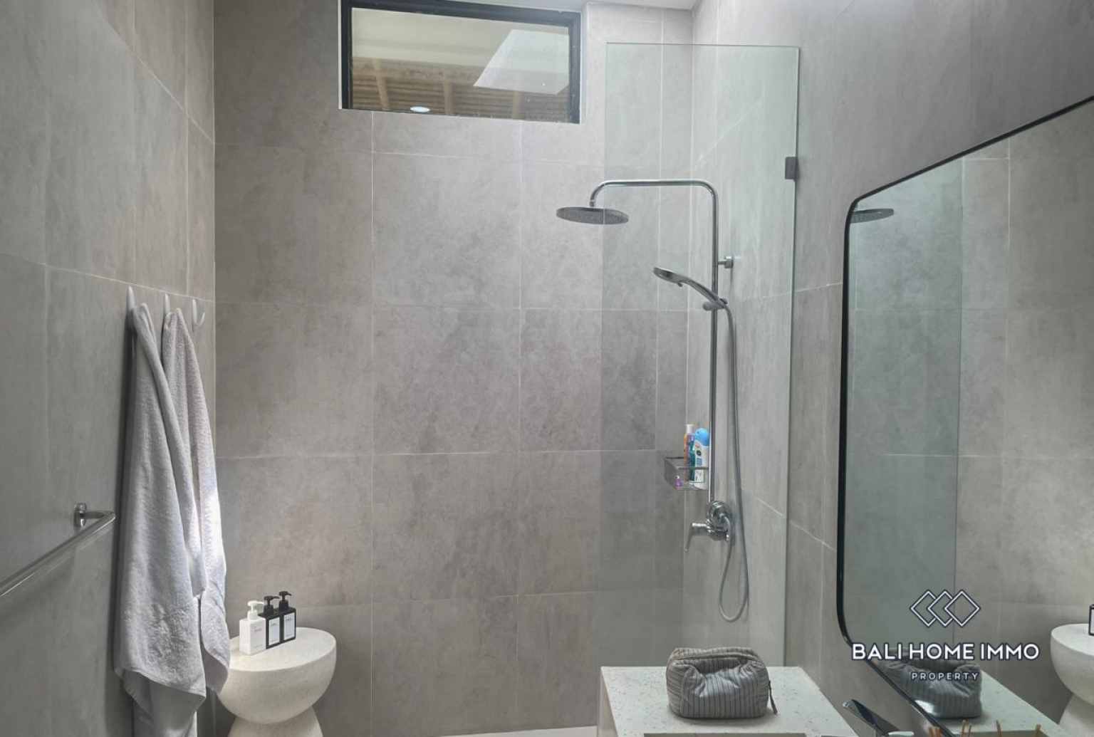 Stylish 1 Bedroom Turn Key Villa for Sale and Rent Near Bingin Beach view 9