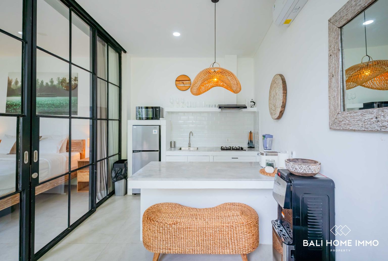 Stylish 1 Bedroom Turn Key Villa for Sale and Rent Near Bingin Beach view 8