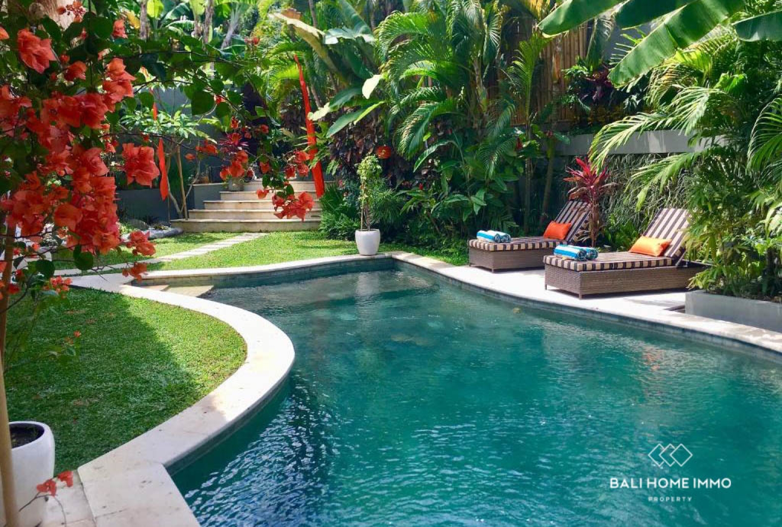 Villa élégante de 2 chambres avec salon ouvert à louer à l'année à Umalas view 2