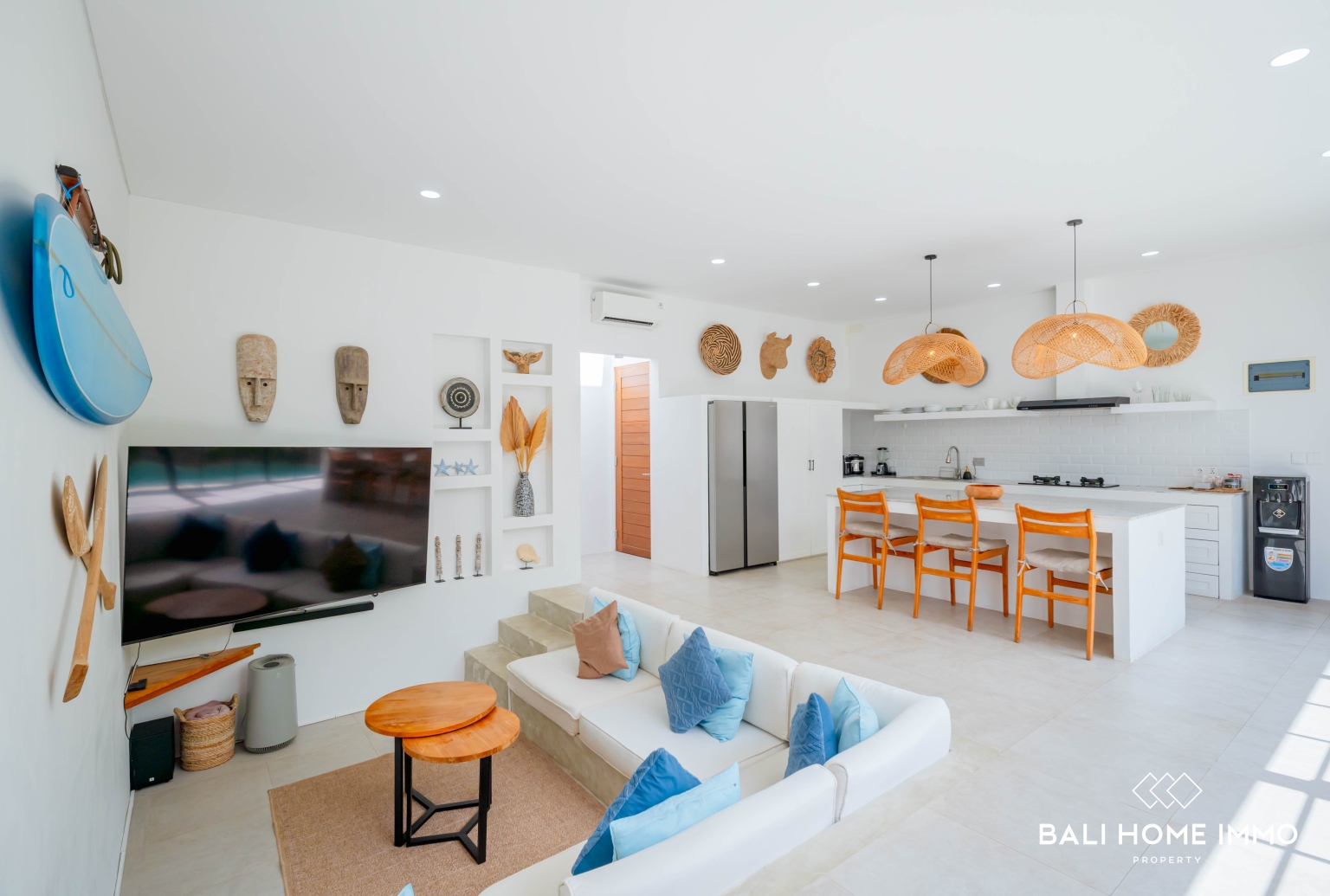 Stylish 2 Bedroom Turn Key Villa for Sale Near Bingin Beach view 4