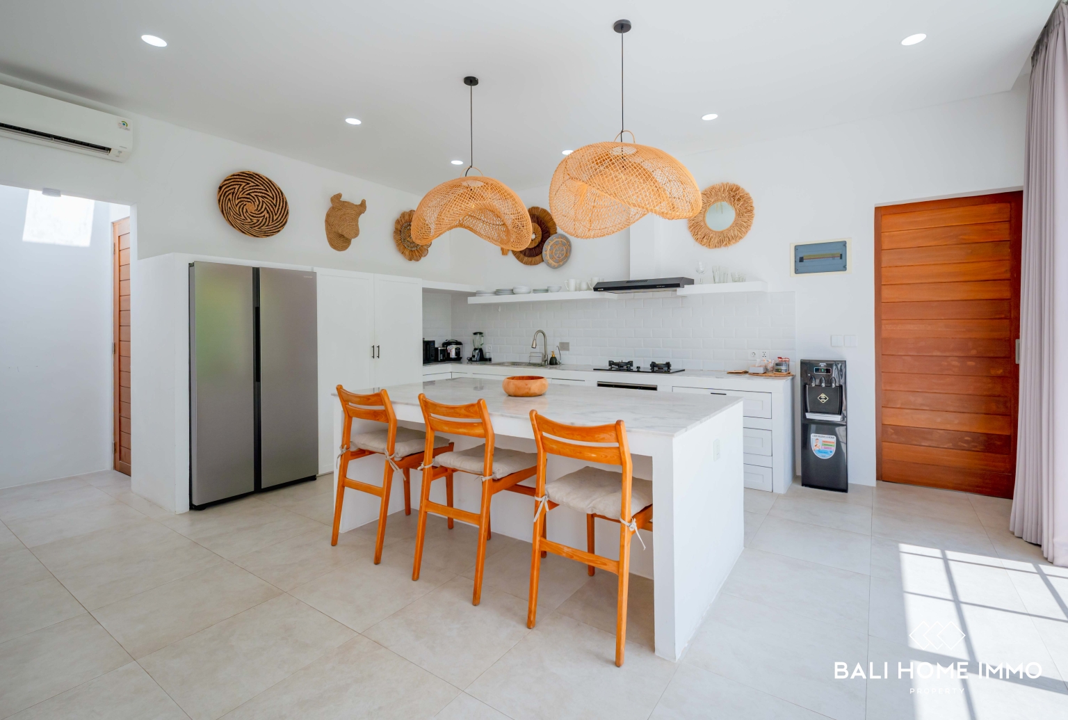 Stylish 2 Bedroom Turn Key Villa for Sale Near Bingin Beach view 8