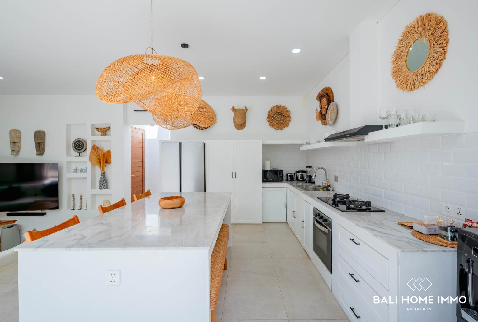 Stylish 2 Bedroom Turn Key Villa for Sale Near Bingin Beach view 9