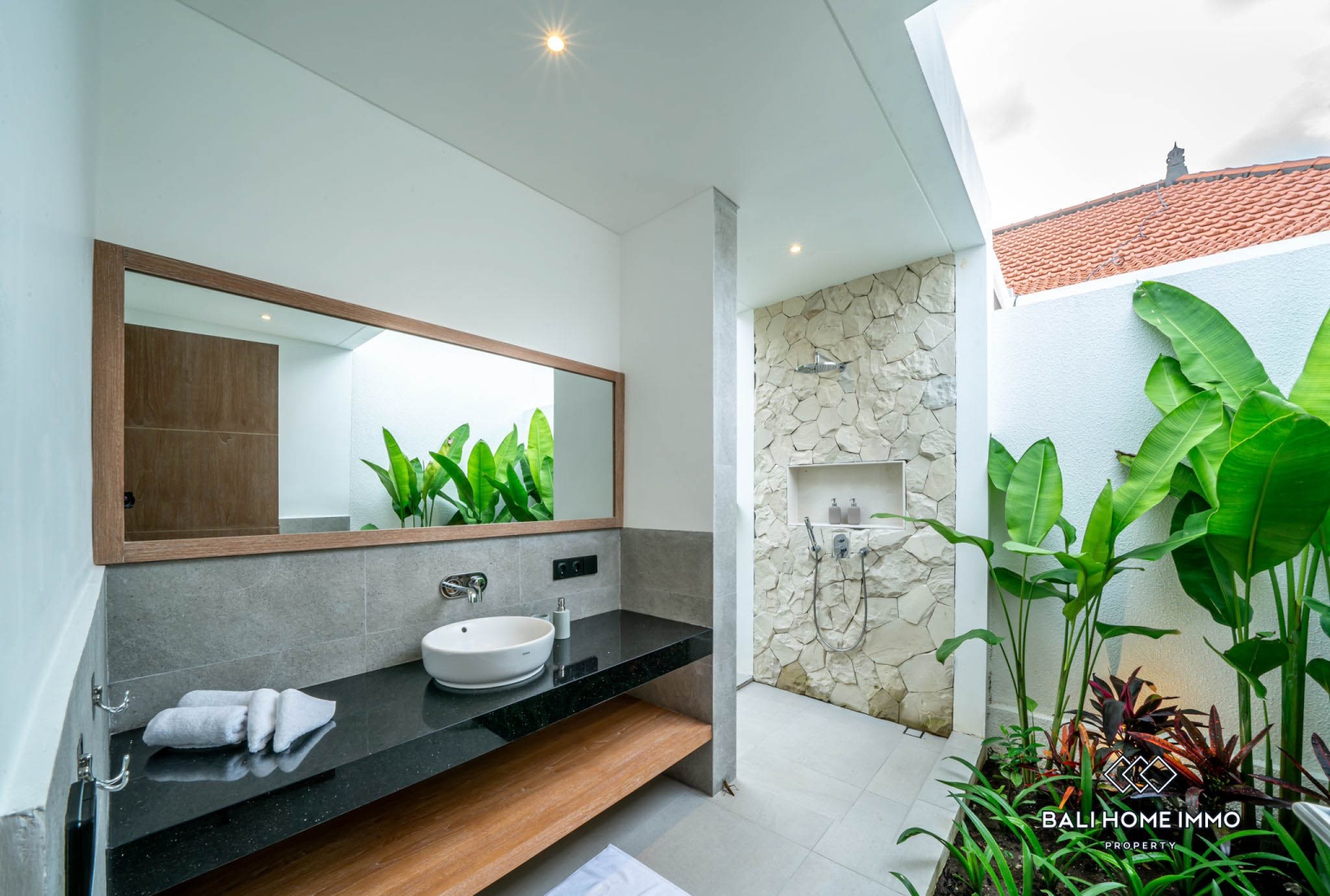 Stylish 2-Bedroom Villa For Sale in Lodtunduh Ubud view 11