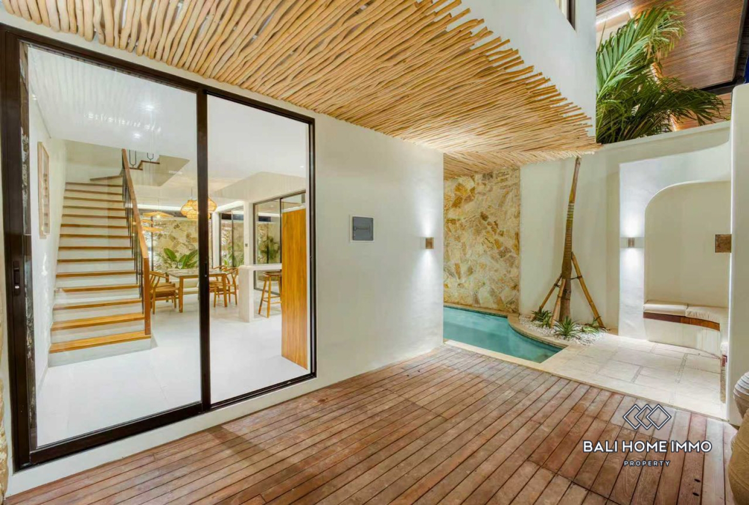 Stylish 2 Bedroom Villa for Sale in Uluwatu - Walking Distance to Thomas Beach! view 2