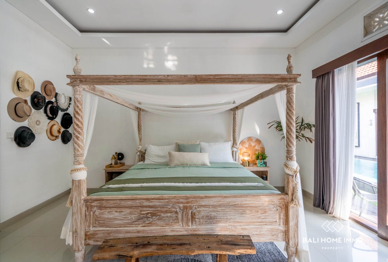 Stylish 3-Bedroom Villa for Monthly Rent in Prime Berawa view 15
