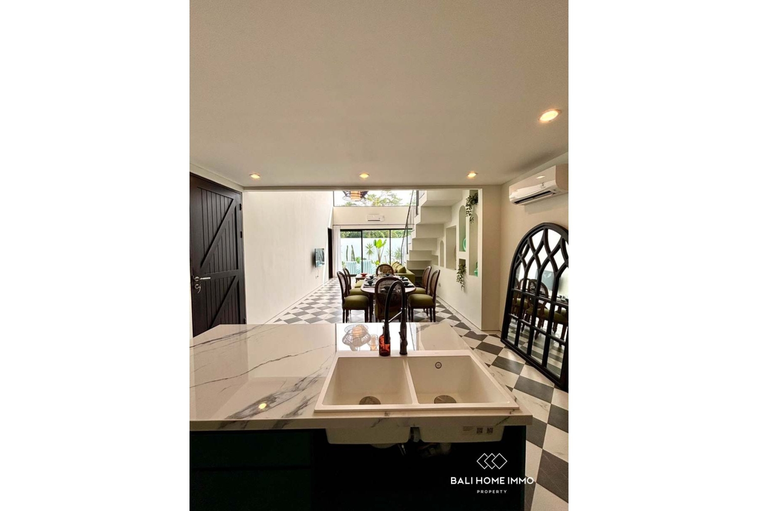 Stylish 3 Bedroom Villa for Rental in Umalas Bali view 8