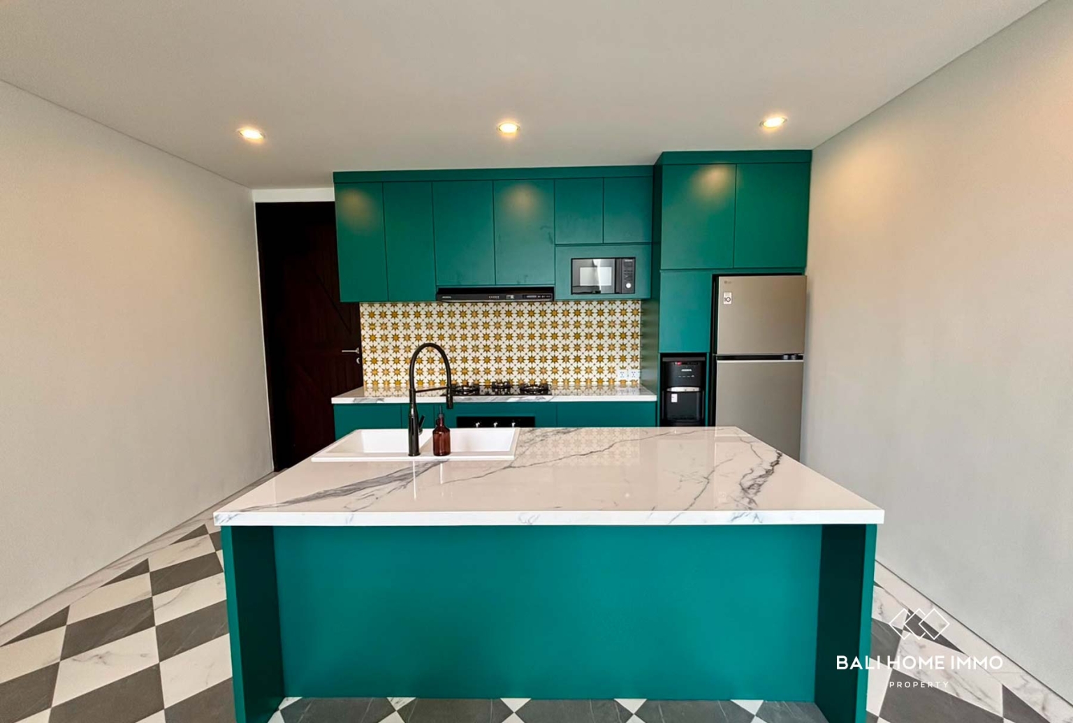 Stylish 3 Bedroom Villa for Rental in Umalas Bali view 7