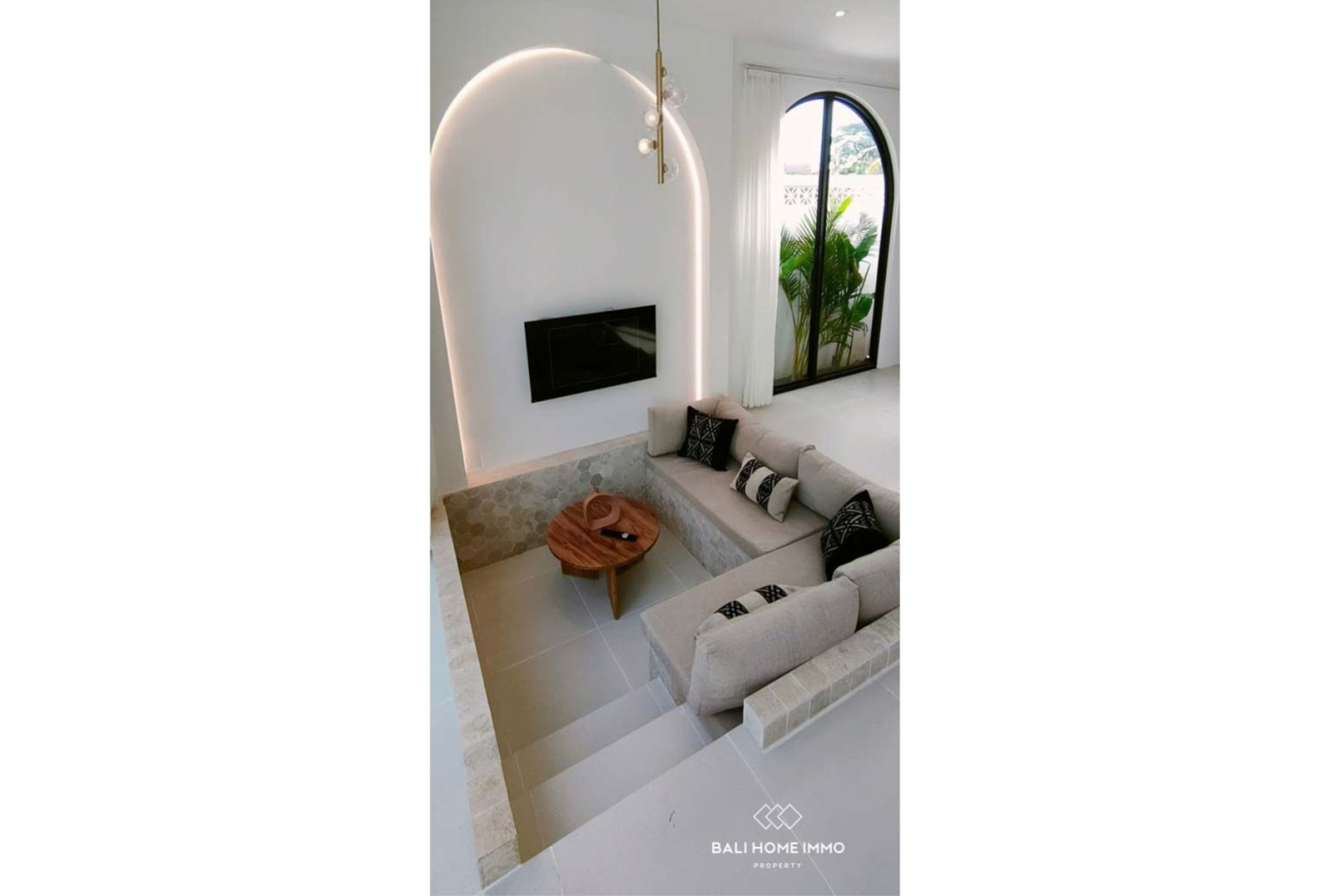 Villa moderne et élégante d'une chambre avec toit-terrasse à vendre à Seseh, Bali view 6