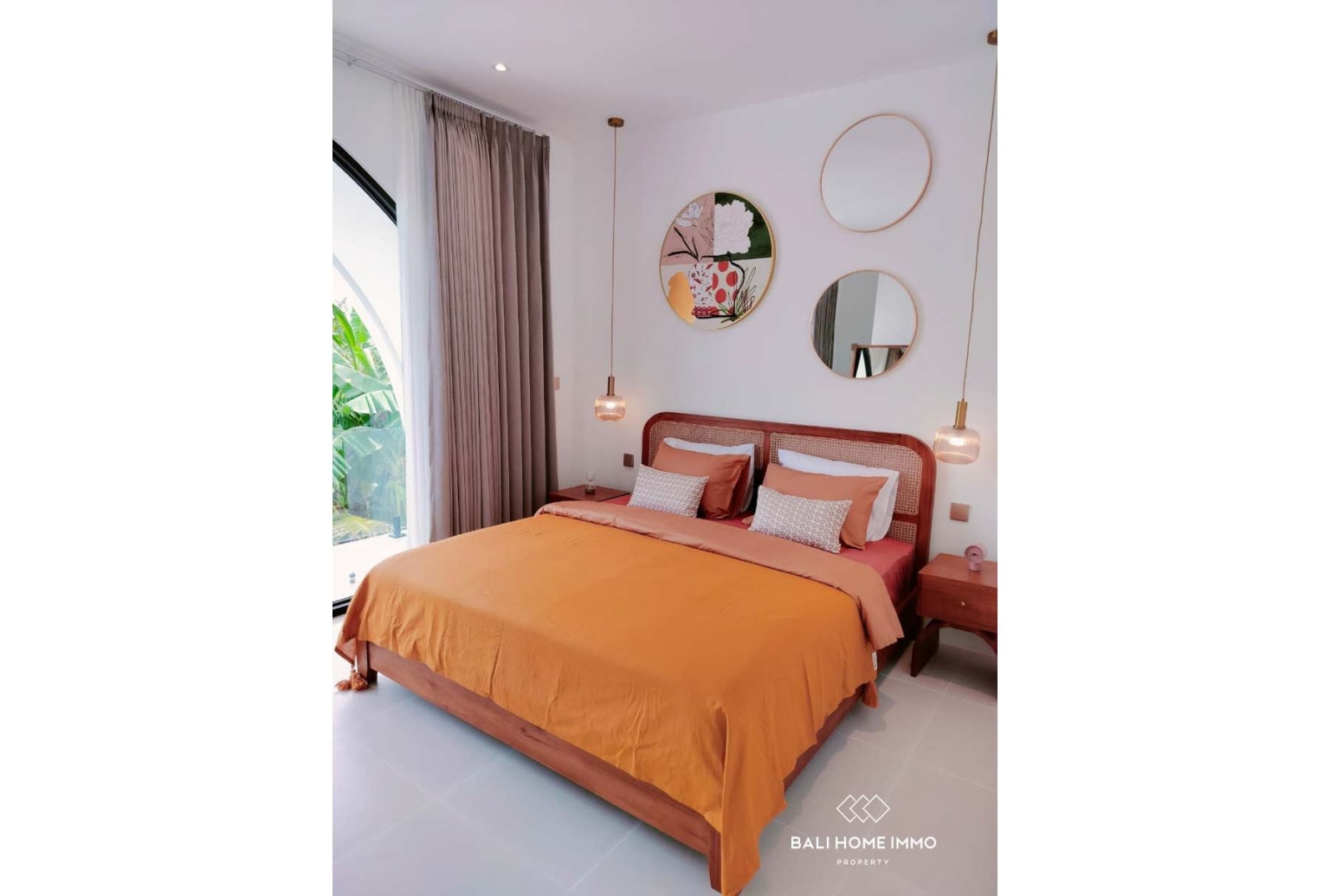 Villa moderne et élégante d'une chambre avec toit-terrasse à vendre à Seseh, Bali view 10