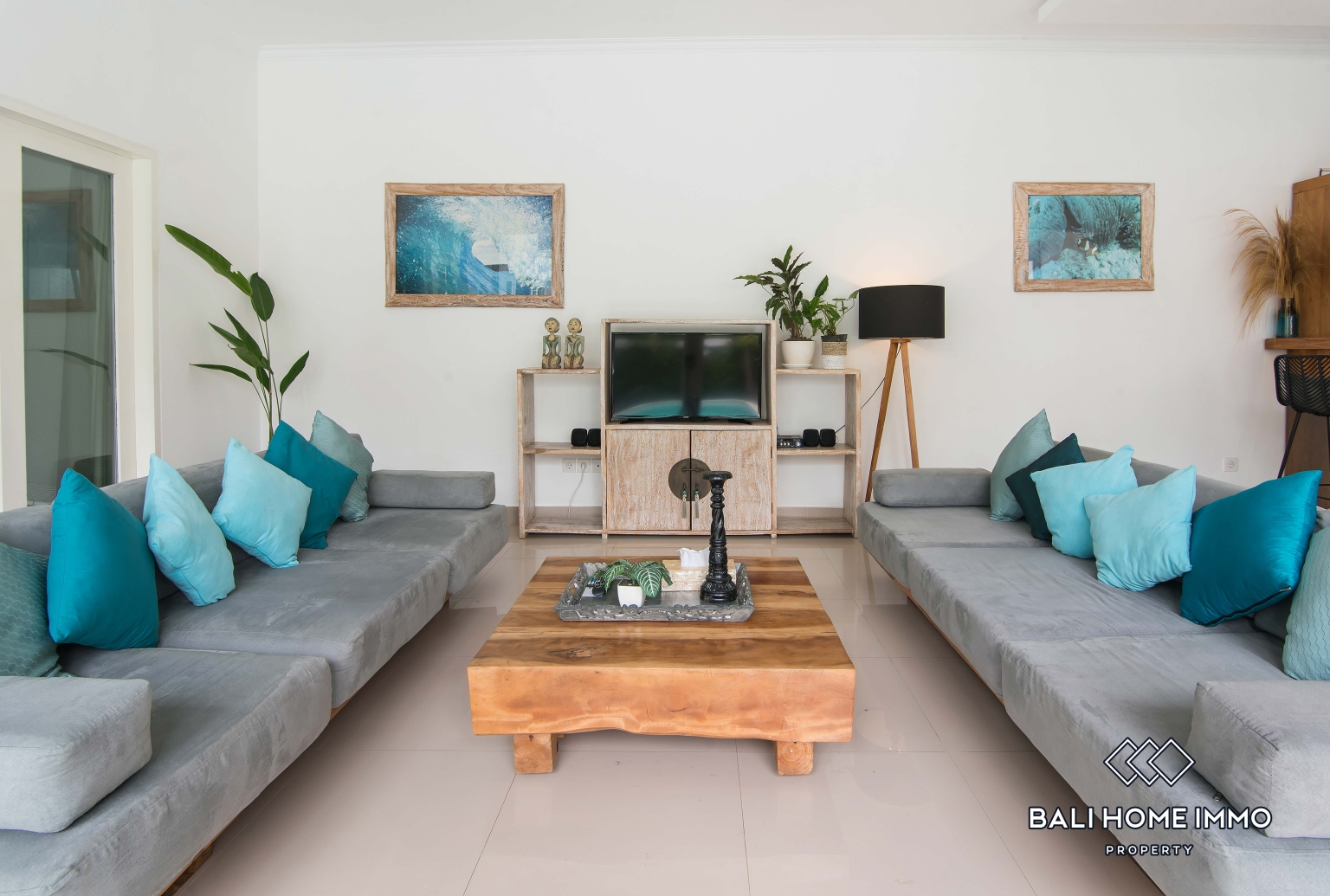 Three units of 3 bedroom villa for rent in Canggu Berawa Beachside view 7
