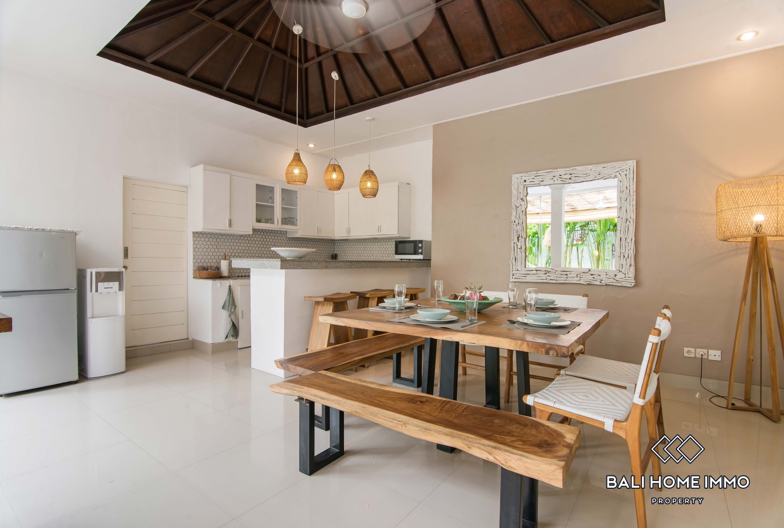 Three units of 3 bedroom villa for rent in Canggu Berawa Beachside view 9