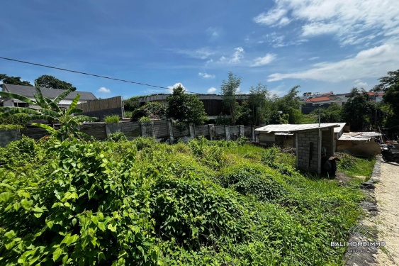 Image 4 from 1,4 are tanah dijual hak guna usaha di tepi pantai Pererenan