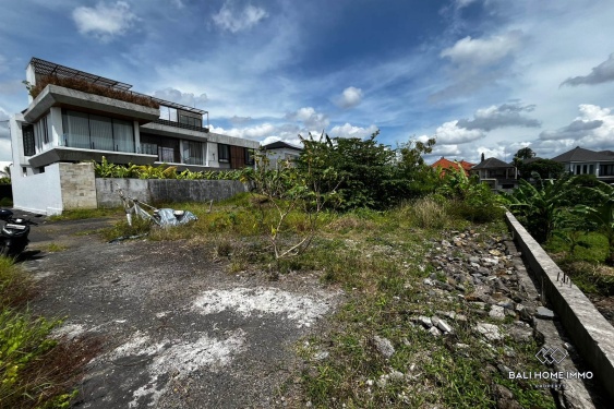 Image 5 from 1,4 are de terrain avec vue sur les rizières à vendre à Kerobokan