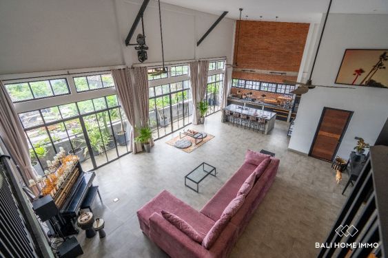 Image 4 from Loteng industrial 1 kamar dengan kantor dijual dan disewakan di Batu Bolong Canggu