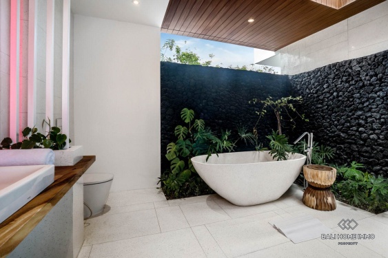 Image 8 from 1 bedroom investment villa with ricefield view for sale leasehold in Sayan Ubud