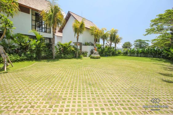 Image 11 from 1 Bedroom Loft Villa for Rent walking distance to Seseh Beach