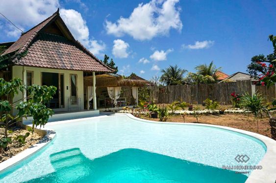 Image 1 from Villa 2 kamar tidur dengan taman luas disewakan di Bali Pecatu