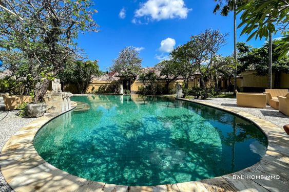 Image 1 from 1 Bedroom Villa for Monthly Rental in Bali Seminyak Oberoi