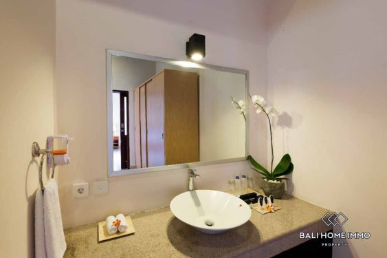 Image 2 from 1 Bedroom Villa for Rent walking distance to Batu Belig Beach Seminyak