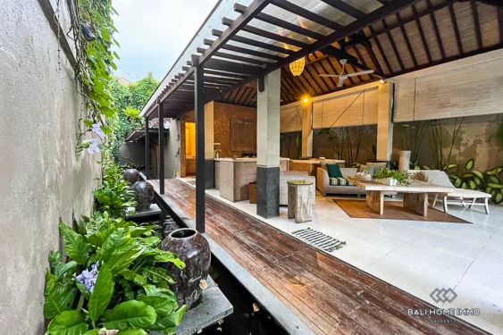 Image 5 from 1 Bedroom Villa For Yearly Rental in Bumbak Umalas