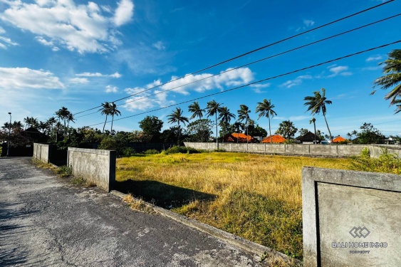 Image 5 from 11,65 adalah lahan yang dijual dengan hak milik di Amed.