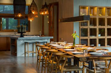 Image 19 from Villa 12 kamar tidur disewakan jangka panjang dekat dengan pantai Berawa