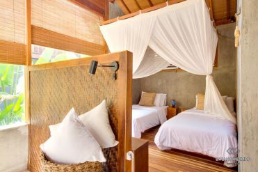 Image 7 from Villa 12 kamar tidur disewakan jangka panjang dekat dengan pantai Berawa