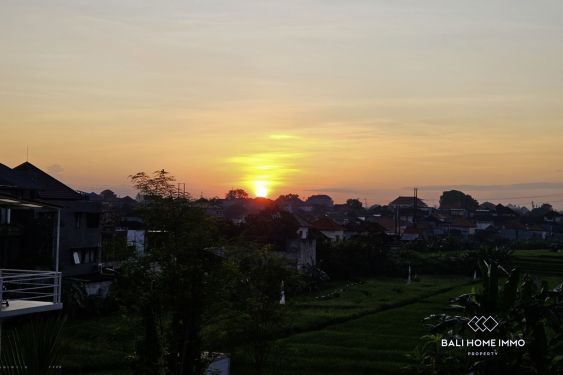 Image 8 from 8.86 terrains à vendre à proximité de la route principale à Kerobokan