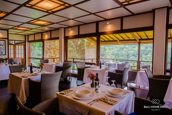 Image 6 from Complexe de 13 chambres et spa avec vue sur la terrasse de riz à vendre à Bali Ubud