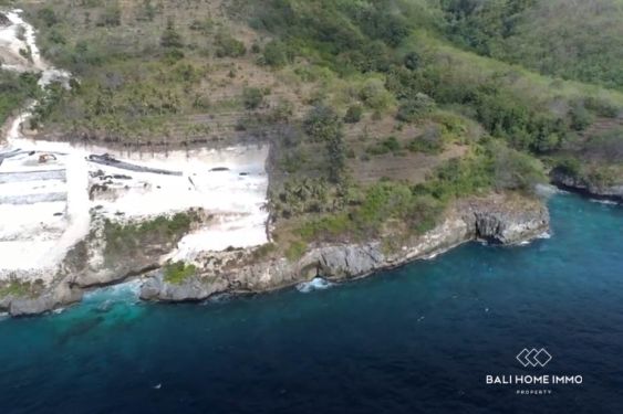 Image 3 from 1725 sqm Cliffside Land for Sale in Nusa Penida