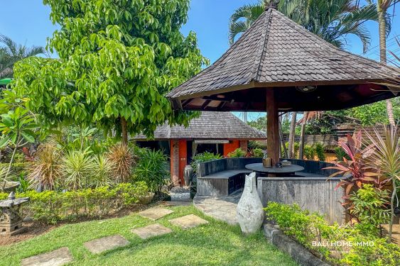 Image 14 from 2 + 1 Bedroom Villa Ideal for Renovation for Sale in Umalas