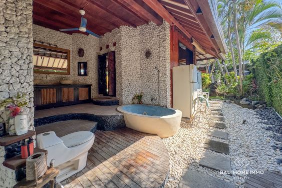 Image 13 from 2 + 1 Bedroom Villa Ideal for Renovation for Sale in Umalas