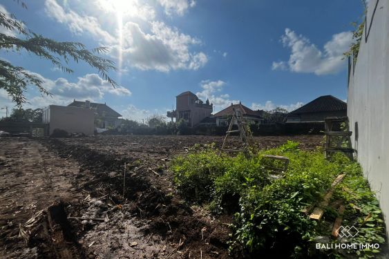 Image 2 from 2,67 are tanah perumahan dijual hak milik di Nyanyi Northside