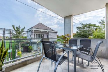 Image 11 from Appartement de 2 chambres à vendre avec bail près de la plage de Berawa