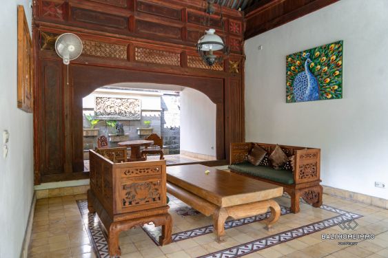 Image 15 from 2 Bedroom Balinese Villa in Kerobokan for Rent Monthly