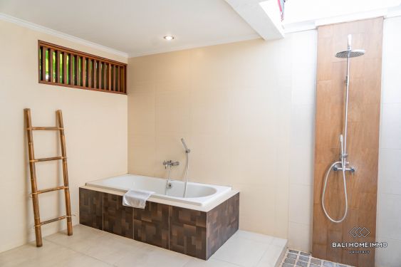 Image 5 from 2 Bedroom Balinese Villa in Kerobokan for Rent Monthly