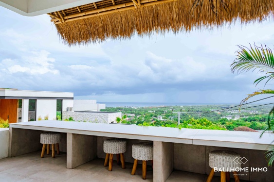 Image 18 from Villa de 2 chambres à flanc de falaise avec vue sur l'océan, à louer au mois à Bingin.