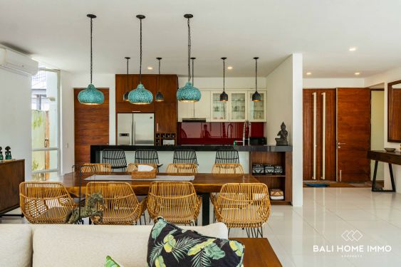 Image 8 from 3 Bedroom Villa for Sale Leasehold near Berawa Beach Canggu