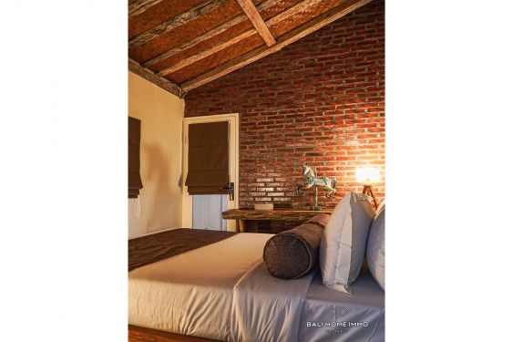 Image 15 from 2 Bedroom Joglo Villa For Rent in Canggu