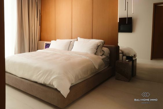 Image 19 from Vila Berdesain Mewah dengan 2 Kamar Tidur Disewakan Jangka Panjang di Sisi Perumahan Canggu