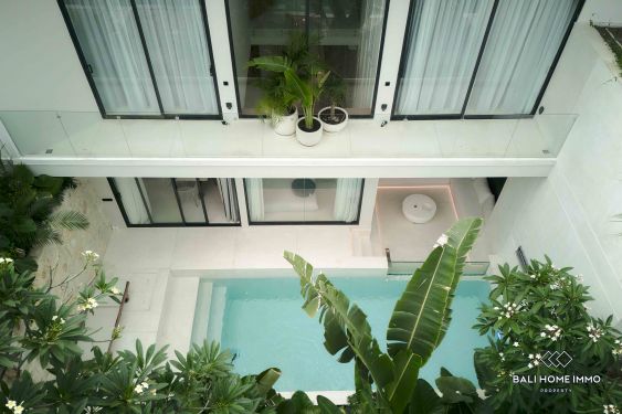 Image 5 from Vila Berdesain Mewah dengan 2 Kamar Tidur Disewakan Jangka Panjang di Sisi Perumahan Canggu