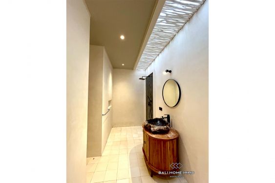 Image 11 from 2 Bedroom Mediterranean Tropical Villa For Sale in Bumbak Umalas