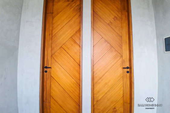 Image 19 from 2 Bedroom Minimalist Villa For Sale at the center of Berawa Bali
