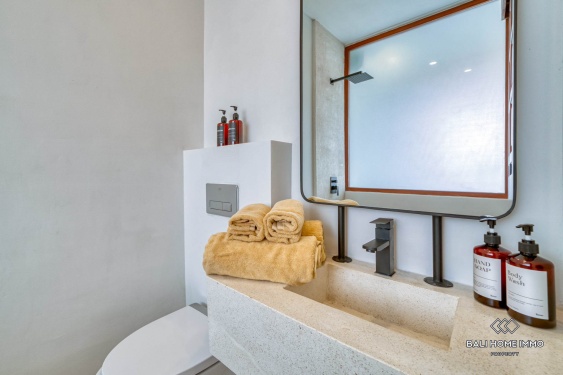 Image 20 from 2 bedroom modern villa for sale leasehold in Batu Bolong Canggu